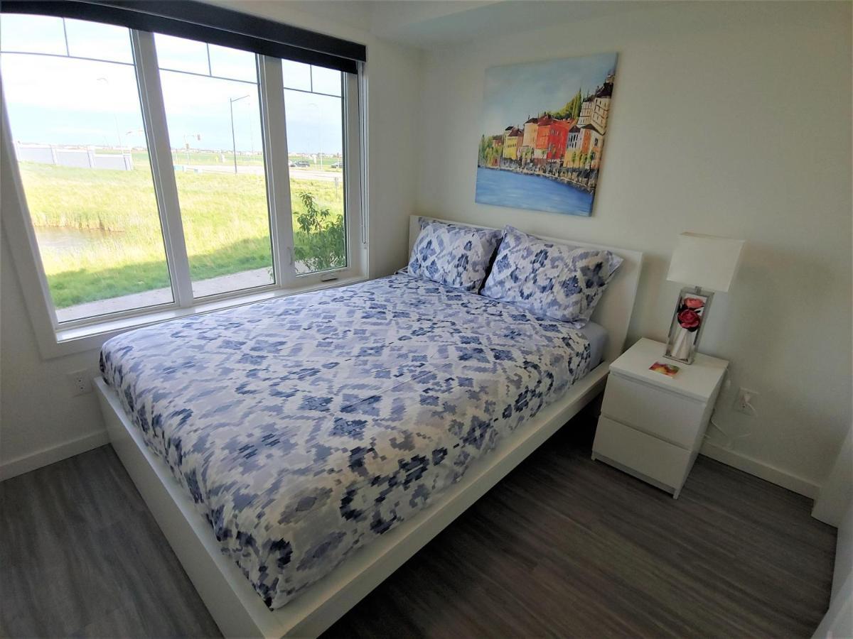 Serene 2 Bedroom Condo With Balcony And Lakeview Winnipeg Extérieur photo