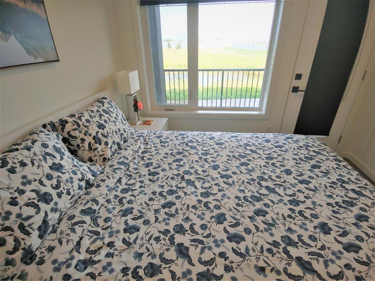 Serene 2 Bedroom Condo With Balcony And Lakeview Winnipeg Extérieur photo